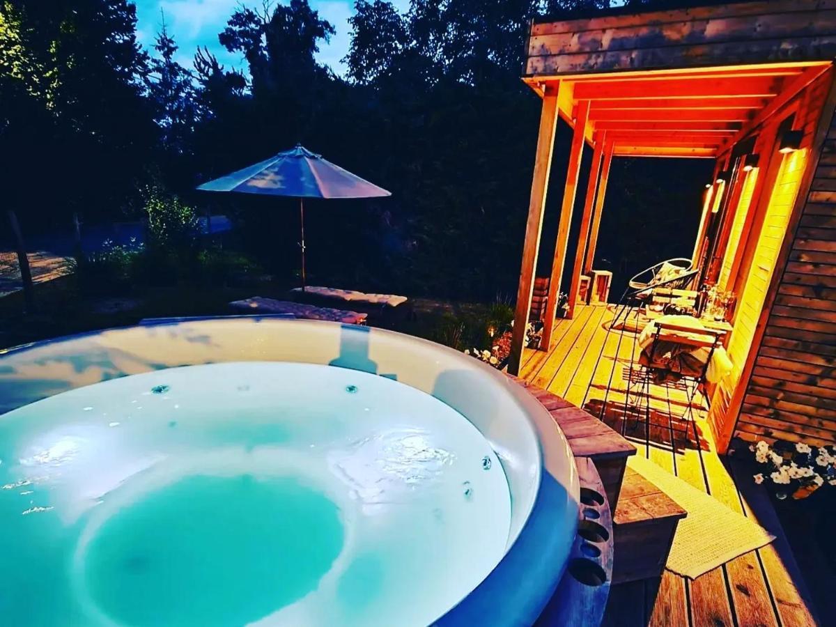 Au Pre De Mukky Villa Andenne Exteriör bild